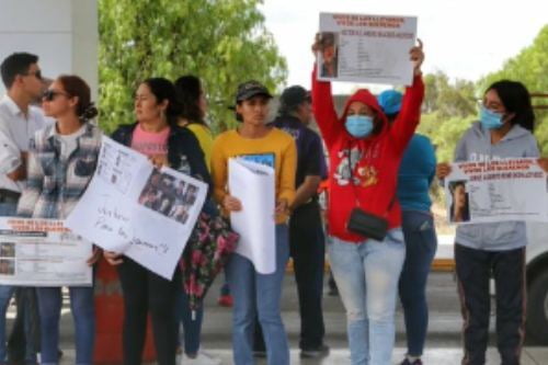 Aparecen 6 cuerpos de jóvenes en Zacatecas y junto con ellos, uno vivo